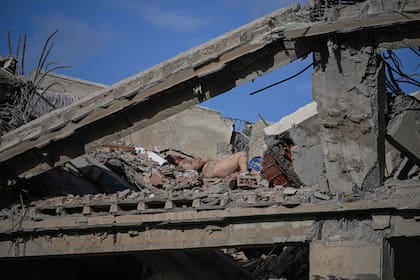 Un edificio destruido por el terremoto