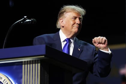 El presidente Donald Trump pronuncia un discurso en la convención republicana para las elecciones de medio término, el 9 de septiembre de 2026, en Dallas. 